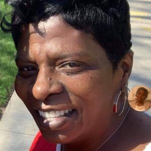 Meet your Posher, Linda